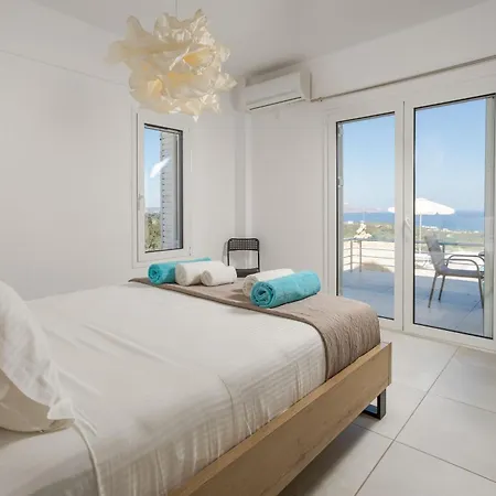 Konstantinos Hilltop Vineyard Escape