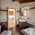 Konstantinos Hilltop Vineyard Escape *