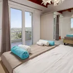Vila Konstantinos Hilltop Vineyard Escape *