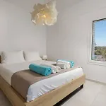 Vila Konstantinos Hilltop Vineyard Escape