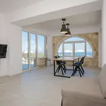 Villa Konstantinos Hilltop Vineyard Escape *