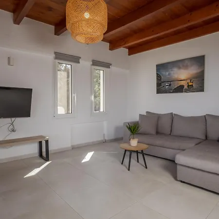 Вилла Konstantinos Hilltop Vineyard Escape Ханья