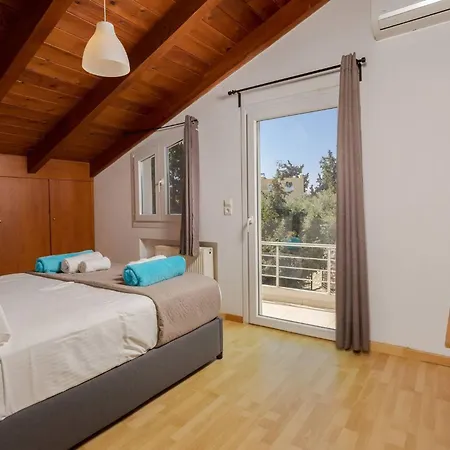 Villa Konstantinos Hilltop Vineyard Escape La Canea