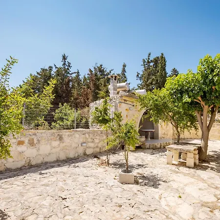 别墅 Konstantinos Hilltop Vineyard Escape *