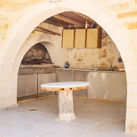 Konstantinos Hilltop Vineyard Escape * 干尼亞