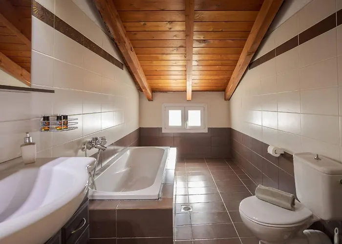 Konstantinos Hilltop Vineyard Escape Вилла Ханья