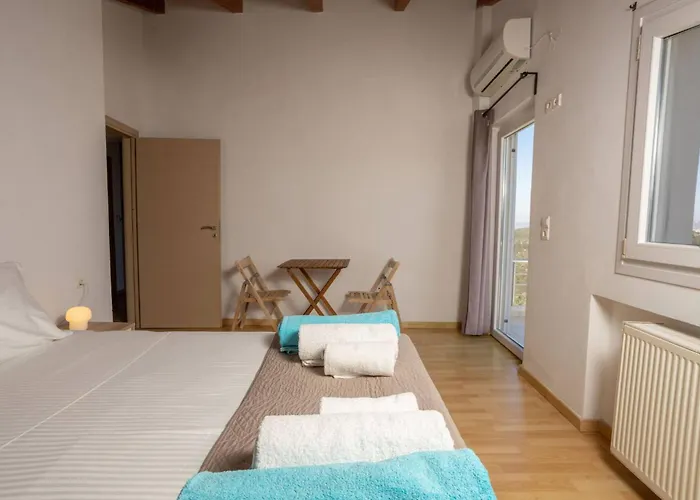 Вилла Konstantinos Hilltop Vineyard Escape