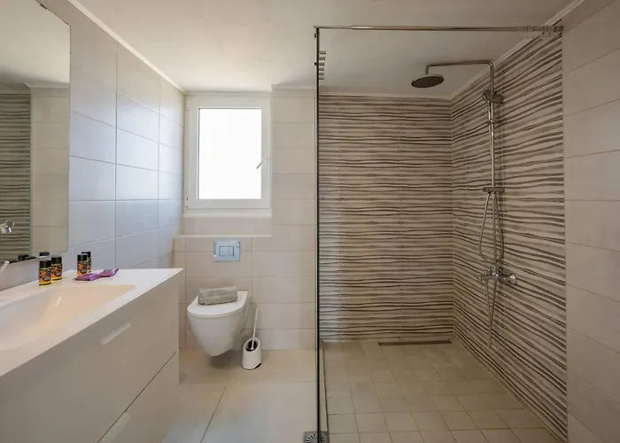 Konstantinos Hilltop Vineyard Escape * Ханья