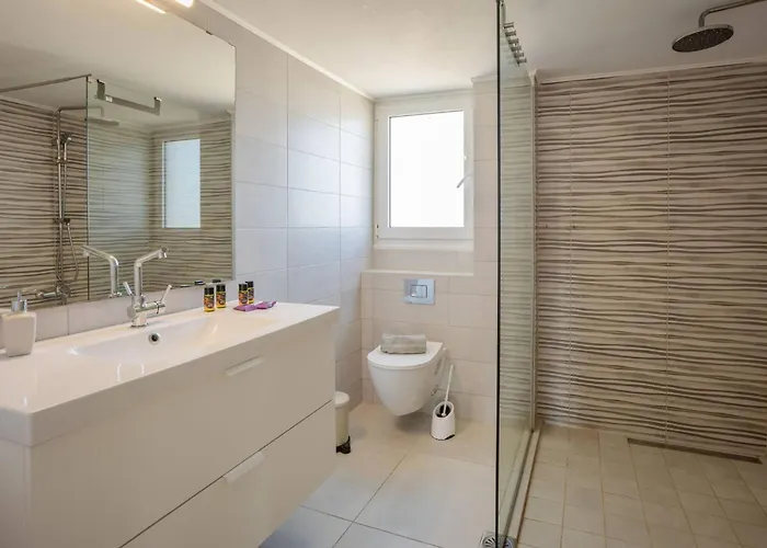 Konstantinos Hilltop Vineyard Escape Вилла