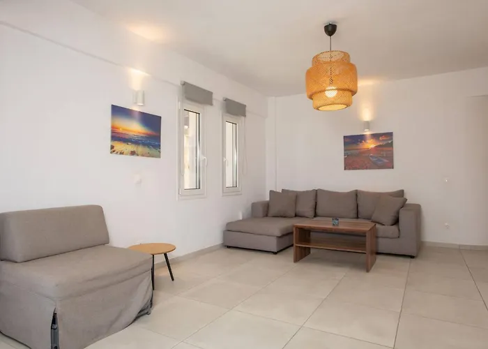 Konstantinos Hilltop Vineyard Escape